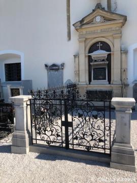 Obnova Prašnikarjevega groba na pokopališču v Mekinjah